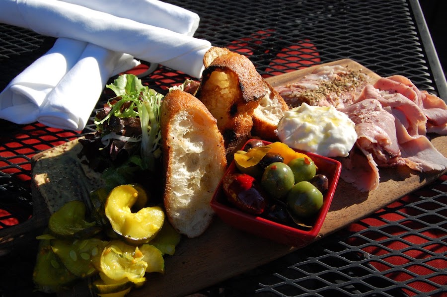The Salty Pig, photo 2
