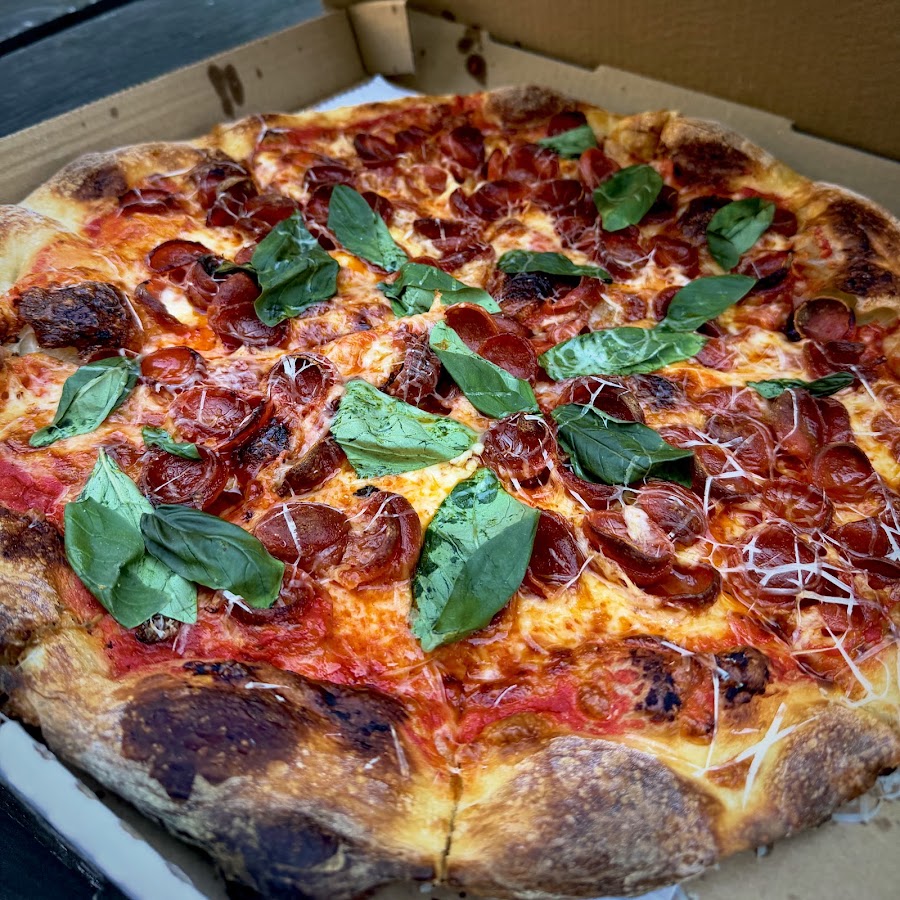 Angelo's Pizzeria, photo 4