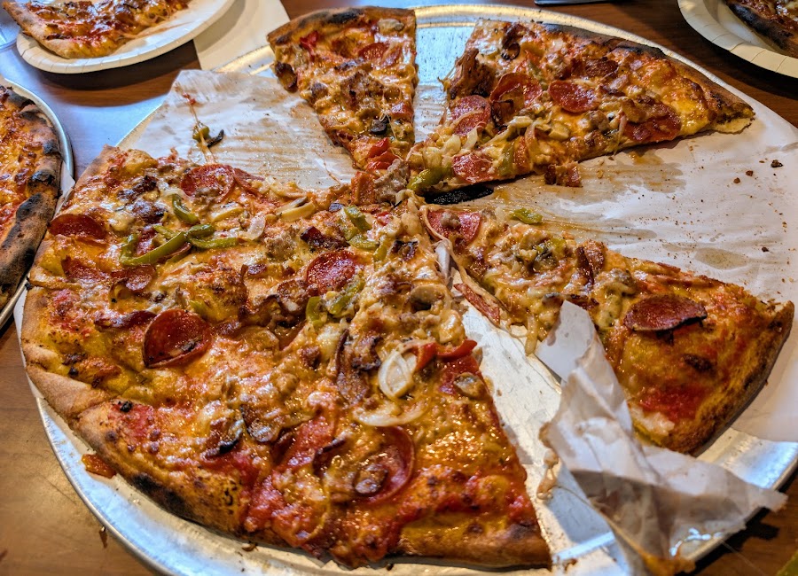 Modern Apizza, photo 2