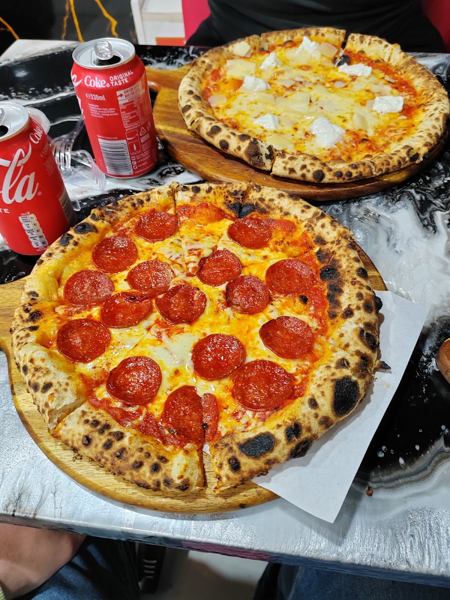 La fiamma stone baked pizza, photo 4