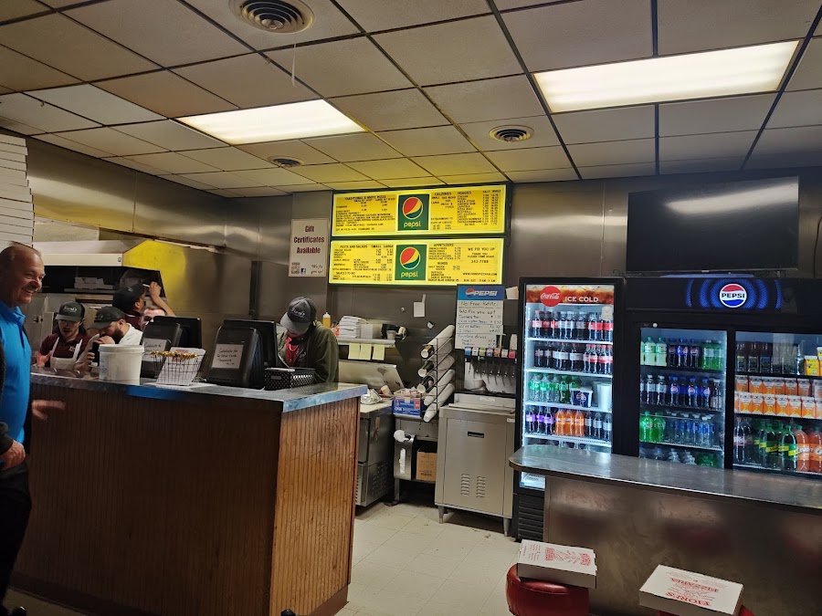 Fiori's Pizzaria, photo 4