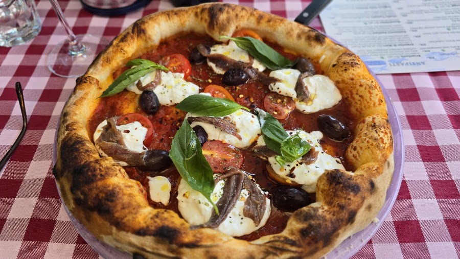 Mamma Pizza Vika Osteria di Mare, photo 3