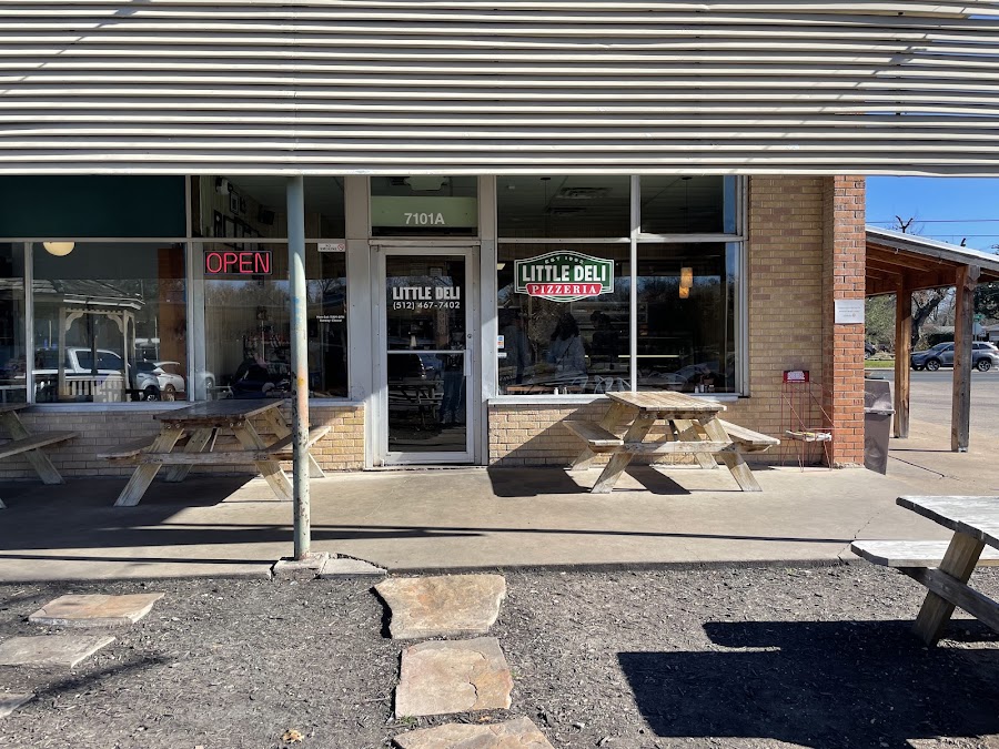 Little Deli & Pizzeria, photo 4