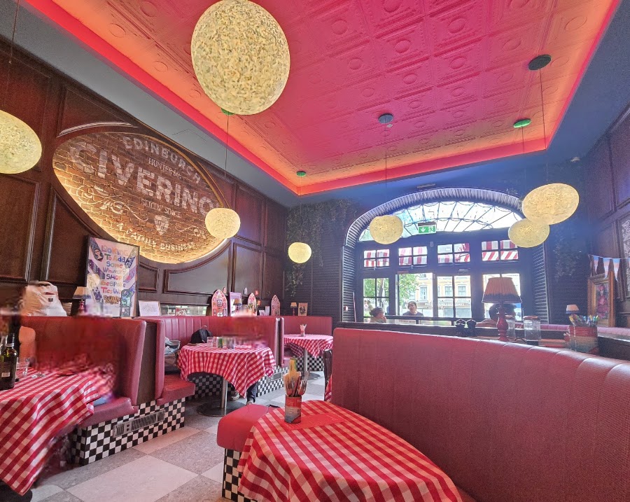 Civerinos Hunter Square (the original), photo 5