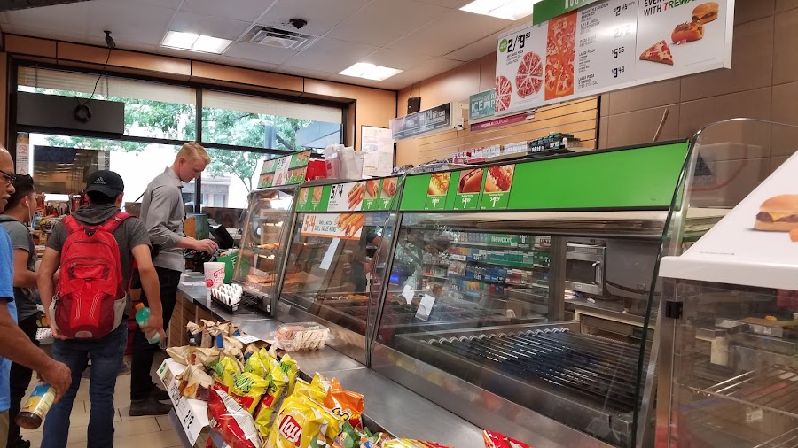 7-Eleven, photo 2