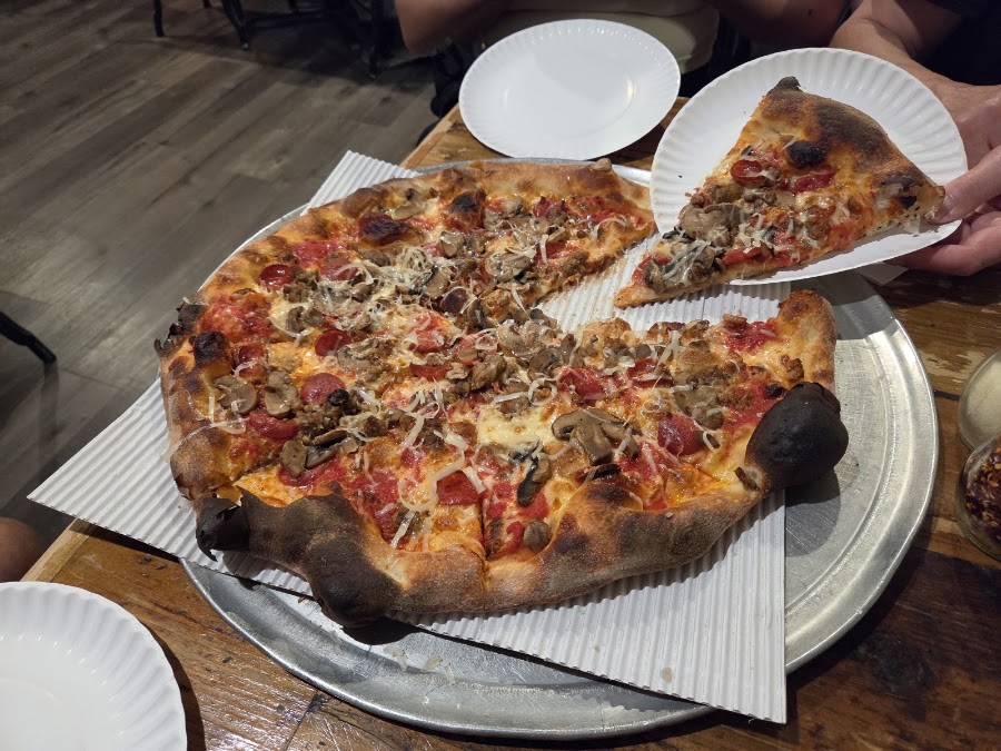 Del Rossi's Cheesesteak & Pizza CO., photo 4