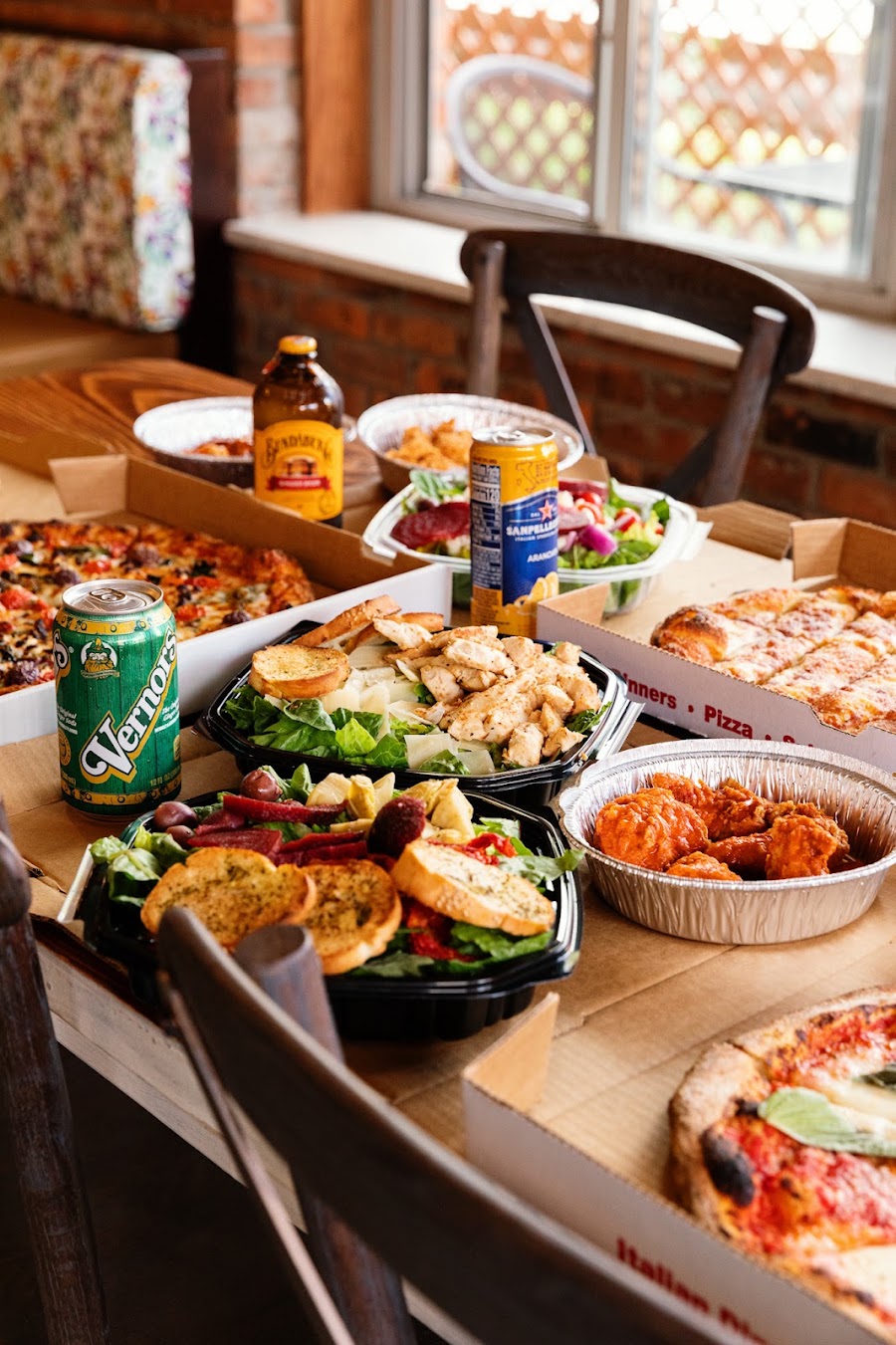 Sicily's pizzeria and subs, photo 2