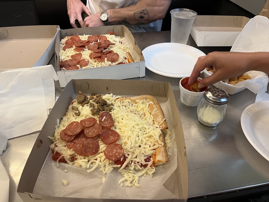 Beto's Pizza, photo 3