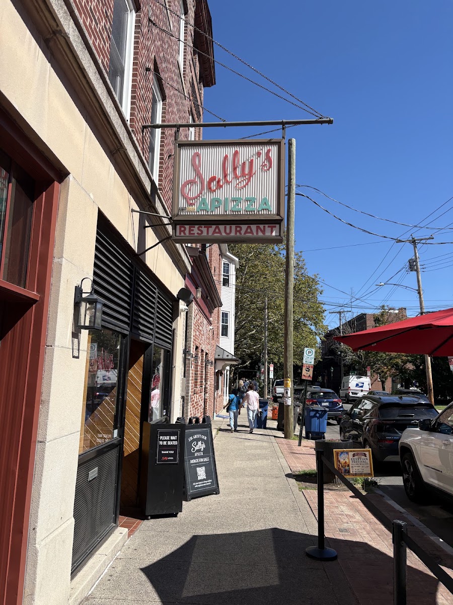 Sally's Apizza, photo 5