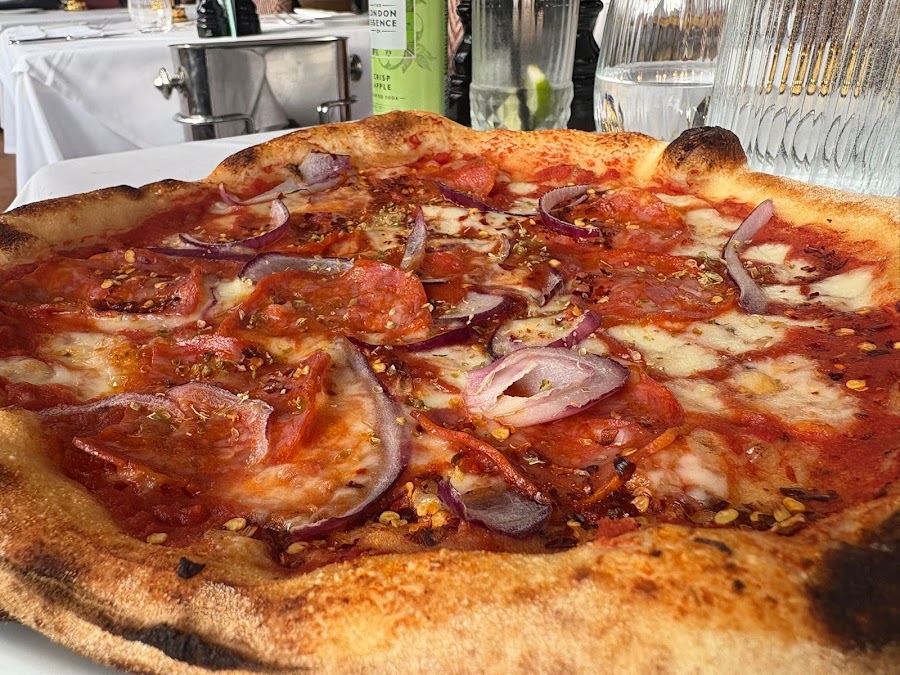 Flying Pizza by San Carlo - Leeds, photo 3
