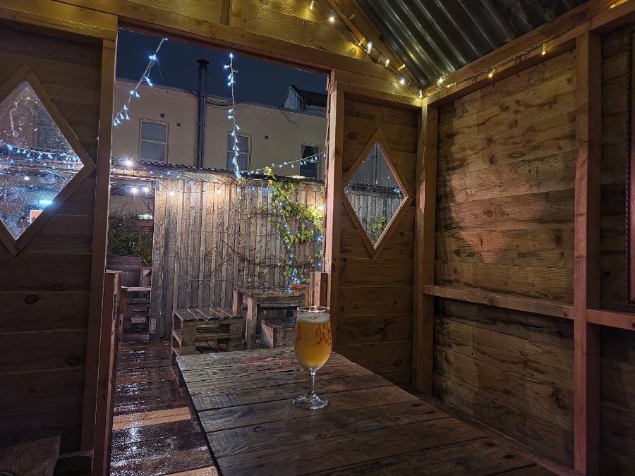 Black Isle Bar & Rooms, photo 2