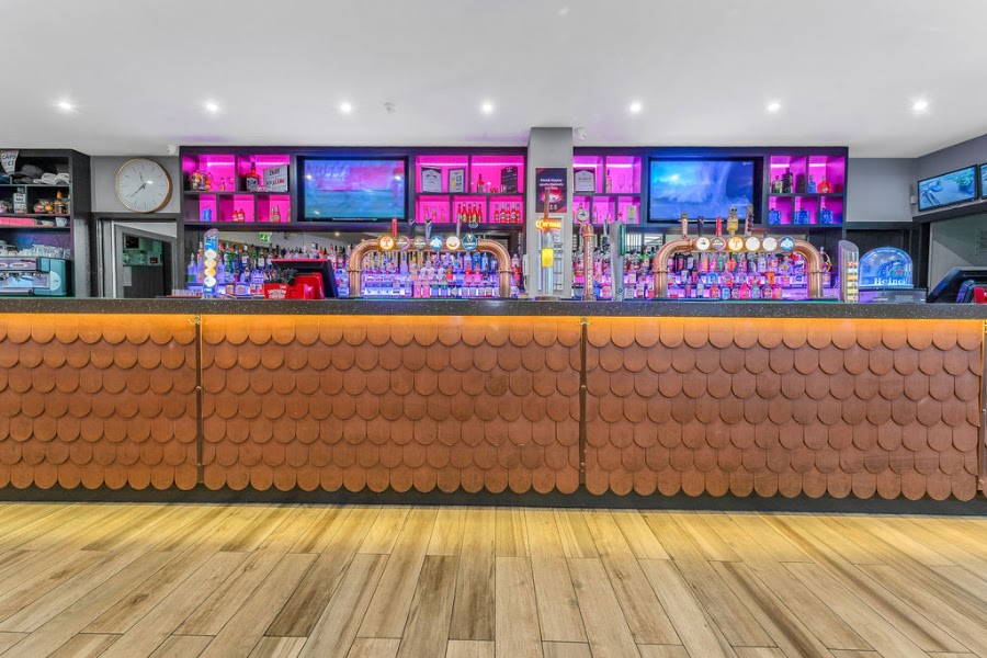 The Ball Room Sports Bar (Meadowbank) - Pool, Snooker & Darts Hall, photo 5
