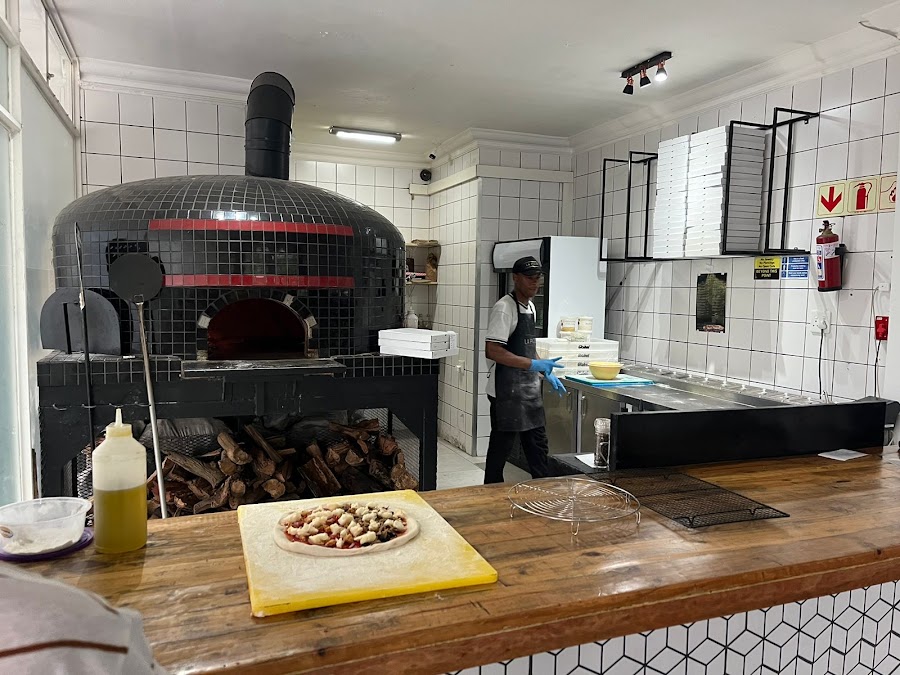 La Pizze
