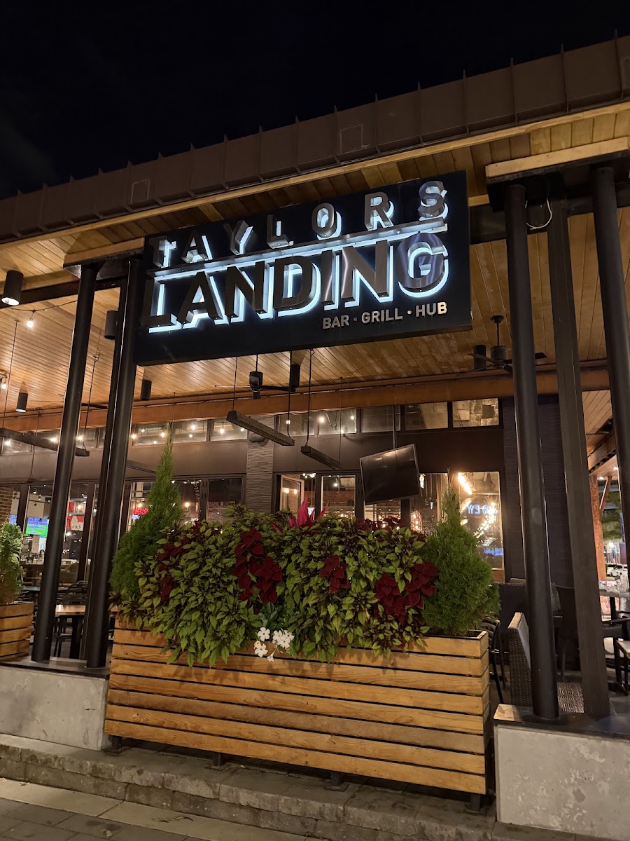 Scaddabush Italian Kitchen & Bar Don Mills