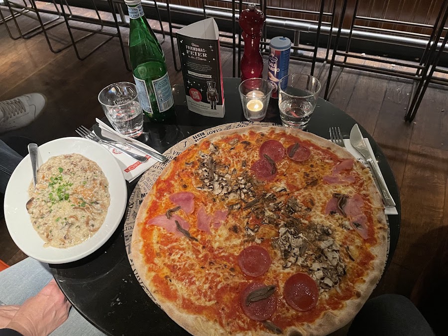 L’Osteria Pizza Hamburg, photo 4
