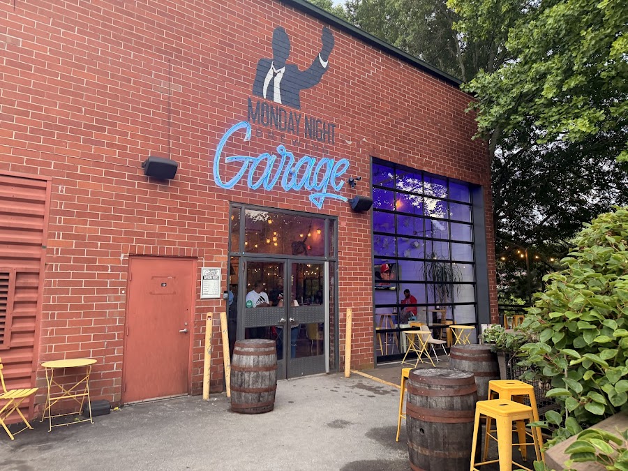 Monday Night Brewing - The Garage, photo 3