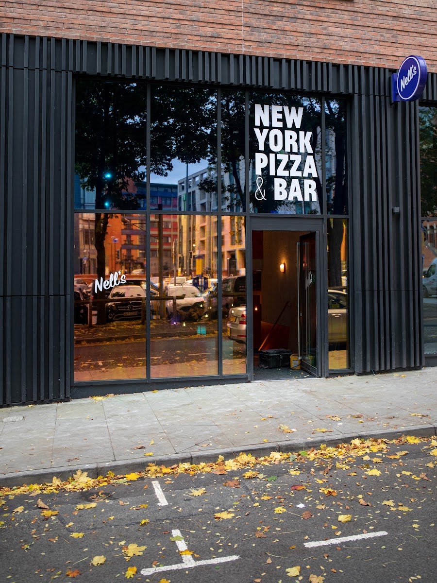 Nell's Pizza - Kampus