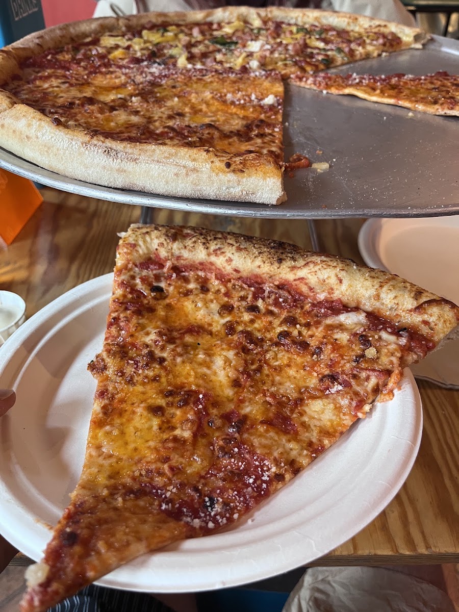 Nell's Pizza - Kampus, photo 4
