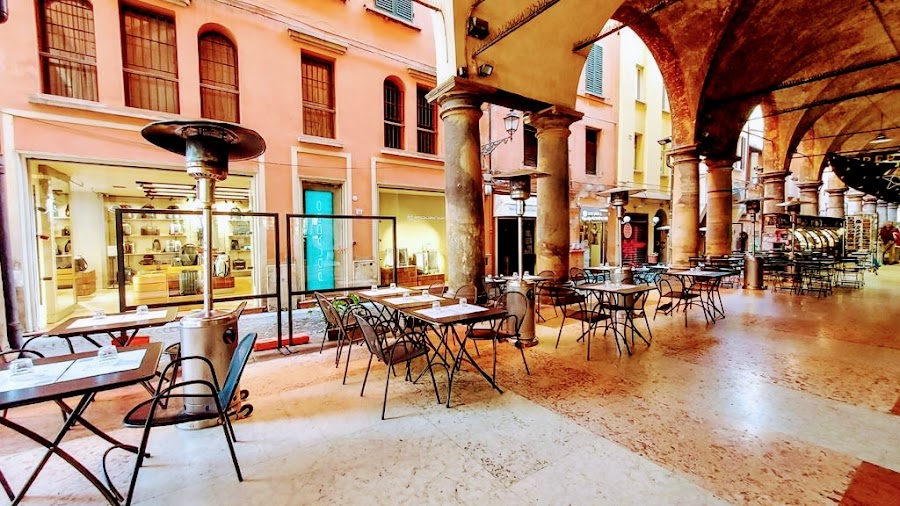 Regina Sofia Ristorante Pizzeria Napoletana & Guest House