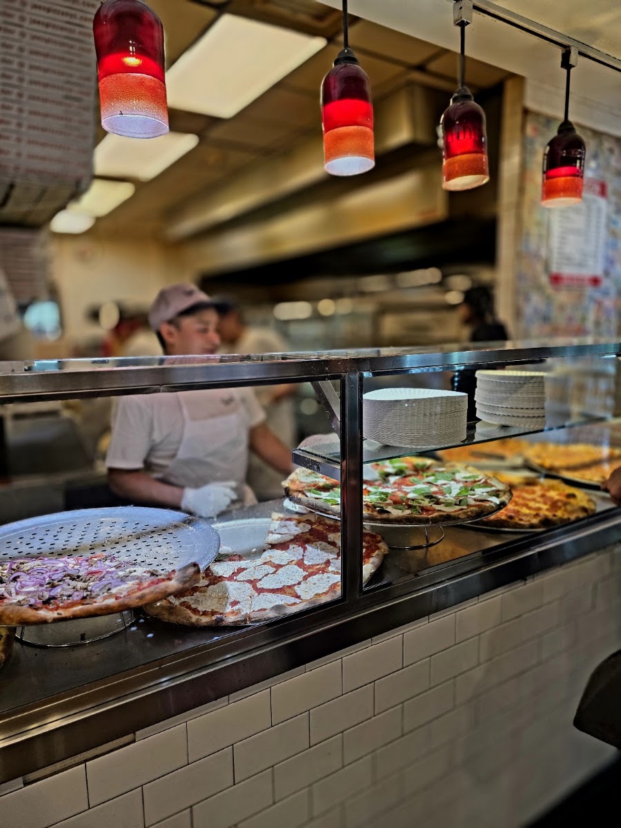Joe's Pizza Broadway, photo 5