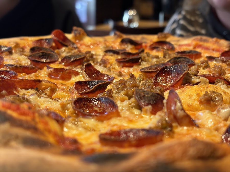 Max's Coal Oven Pizzeria, photo 3