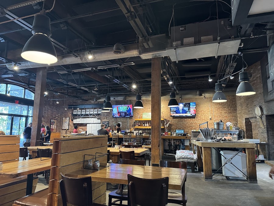 Max's Coal Oven Pizzeria, photo 5