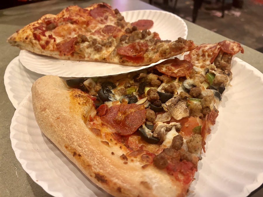 Frank's Pizza, photo 3