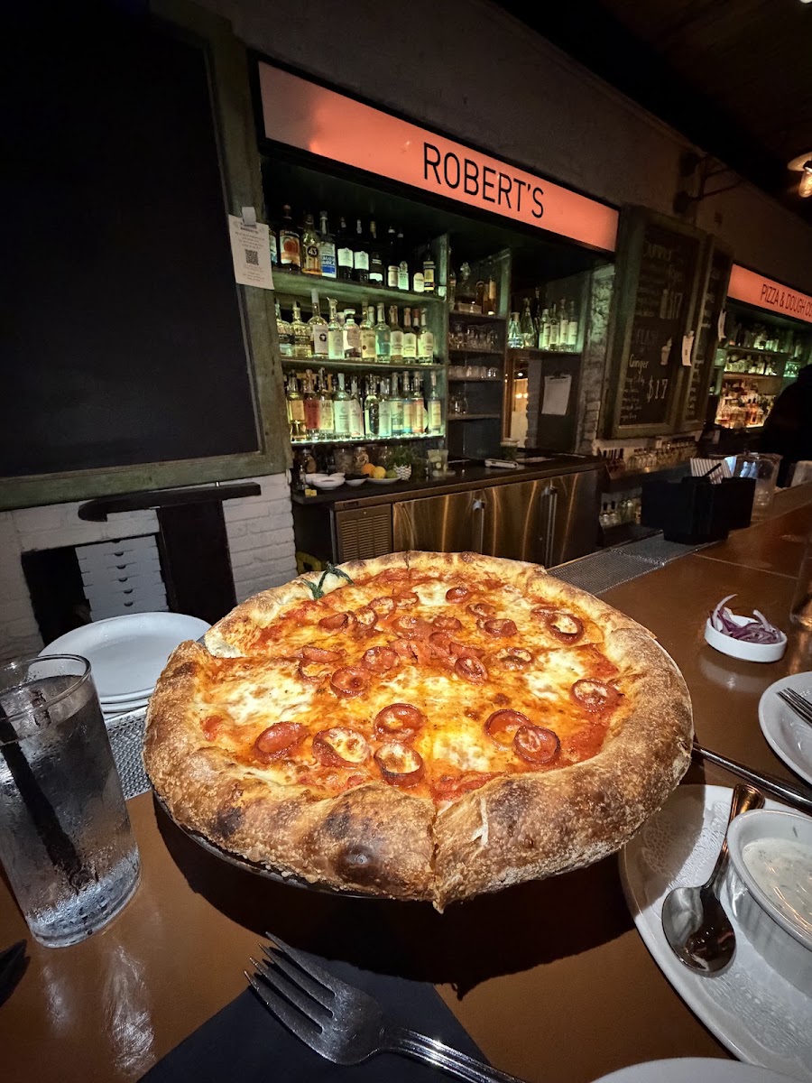 Robert's Pizza and Dough Company, photo 4