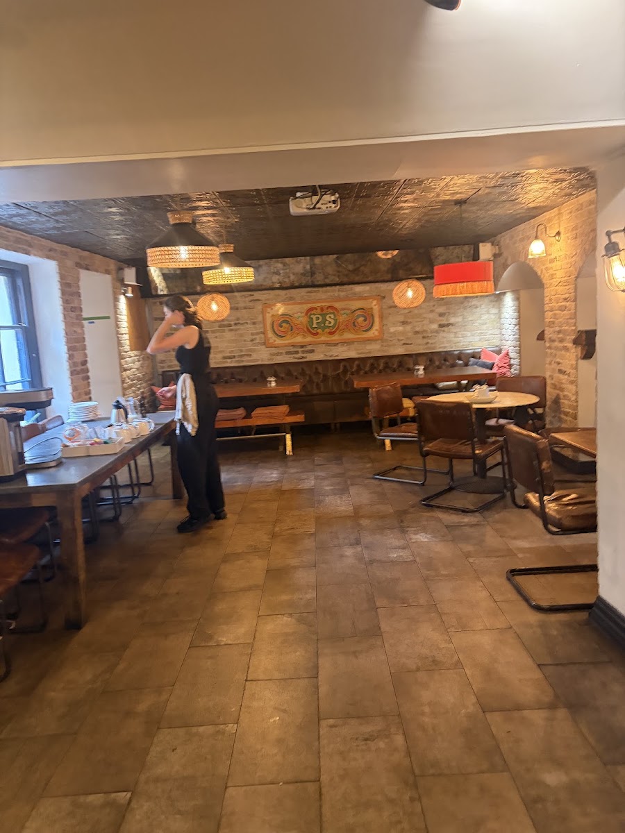 Racks Bar & Kitchen, photo 5